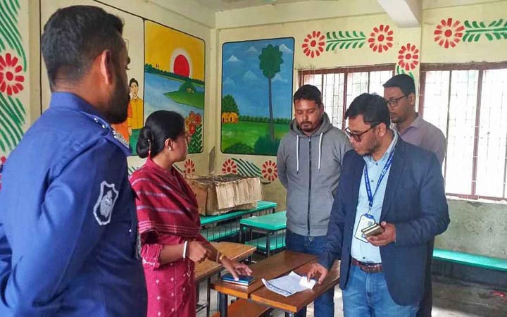 ভুয়া ডাক্তারের ফ্রি মেডিকেল ক্যাম্প, ৫০ হাজার টাকা জরিমানা